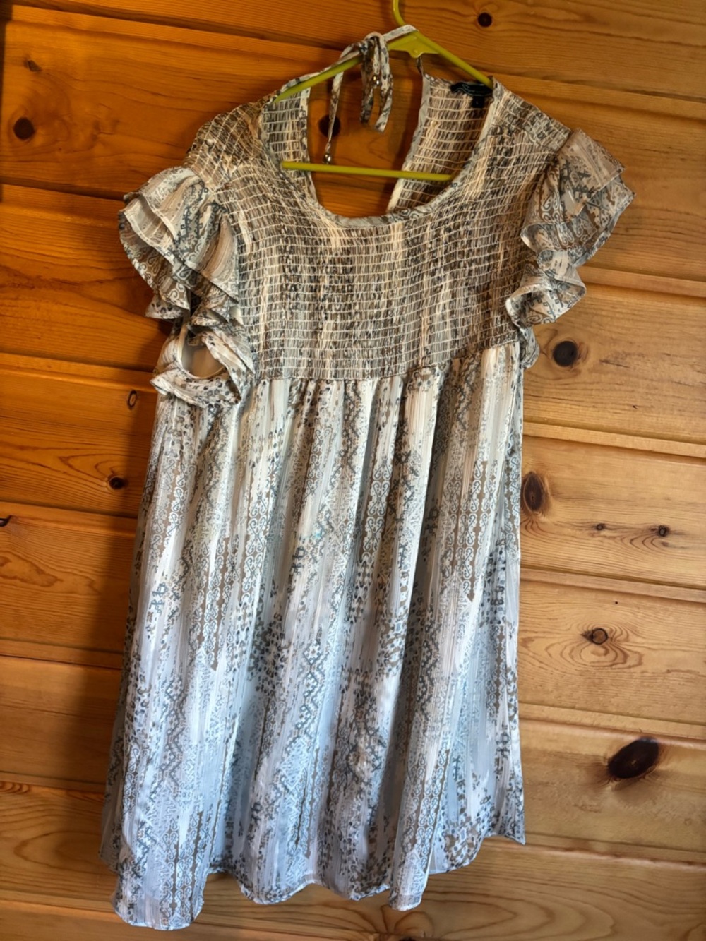 Smocked Ruffle-Sleeve Mini Dress in Cream and Light Gray